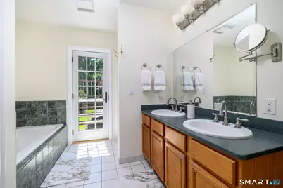 23 Maltbie Avenue, Stamford, CT 06902 - Photo 15