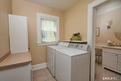 131 Aldine Avenue, Bridgeport, CT 06604 - Photo 17
