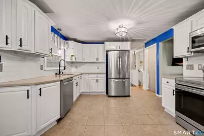 20 Post Oak Road, Stratford, CT 06614 - Photo 11