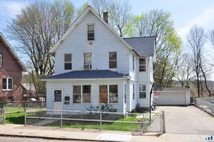 28 Platt St, Waterbury, CT 06704 - Photo 3