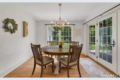 49 Round Hill Road, Woodbridge, CT 06525 - Photo 17
