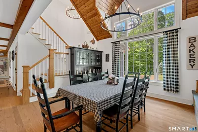49 Round Hill Road, Woodbridge, CT 06525 - Photo 23