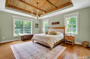 49 Round Hill Rd, Woodbridge, CT 06525 - Photo 9