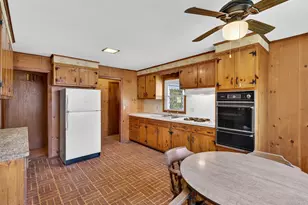 3 Helen St, Norwich, CT 06360 - Photo 9