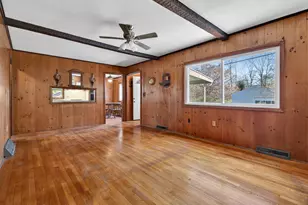 3 Helen St, Norwich, CT 06360 - Photo 5