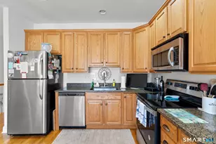 35 October Ln, Beacon Falls, CT 06468 - Photo 9