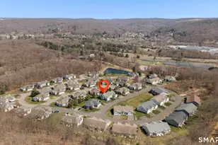 35 October Ln, Beacon Falls, CT 06468 - Photo 5