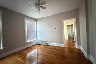 110 Coleman St, Bridgeport, CT 06604 - Photo 9