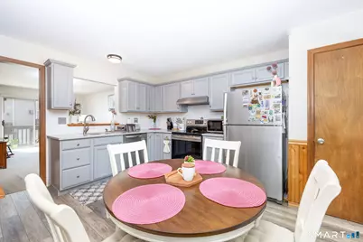 3211 East Main Street #6, Waterbury, CT 06705 - Photo 7