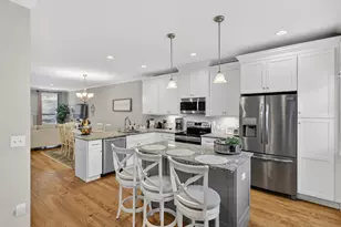 11 Village Xing, East Lyme, CT 06357 - Photo 5