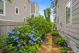 7 Lincoln St, Westport, CT 06880 - Photo 5