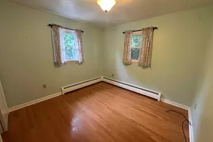 18 Manchester Ave, Waterbury, CT 06705 - Photo 13