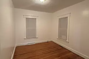 20 Michael St, East Haven, CT 06513 - Photo 7