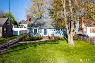 37 Lewis Ln, West Hartford, CT 06107 - Photo 3