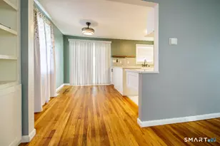 37 Lewis Ln, West Hartford, CT 06107 - Photo 7