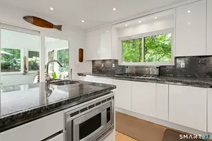 33 Butternut Ln, Stamford, CT 06903 - Photo 11