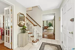95 Alexandra Dr, Stamford, CT 06903 - Photo 7