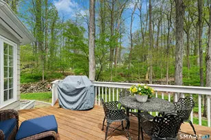 95 Alexandra Dr, Stamford, CT 06903 - Photo 33