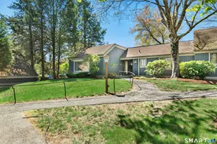 486 Heritage Vlg, Southbury, CT 06488 - Photo 23