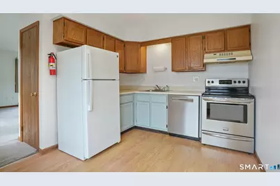 87 Valley Drive #87, New Milford, CT 06776 - Photo 5