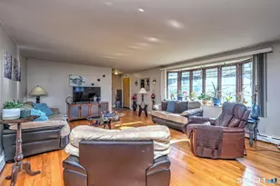 72 Whitewood Rd, Waterbury, CT 06708 - Photo 7