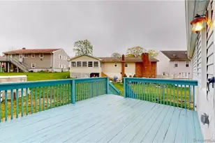 145 Rooster River Blvd, Bridgeport, CT 06606 - Photo 31