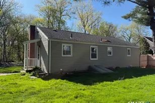 62 Brookdale Ave, Newington, CT 06111 - Photo 3