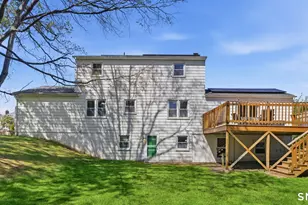 108 Harness Dr, Meriden, CT 06450 - Photo 7