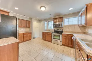 24 Fanway Ave, Bristol, CT 06010 - Photo 9