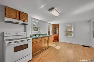 385 Main St, Durham, CT 06422 - Photo 5