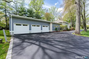 27 Nob Hill Ln, Stamford, CT 06903 - Photo 33