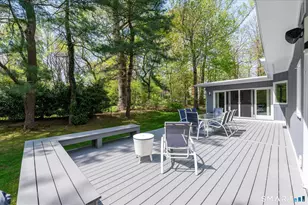 27 Nob Hill Ln, Stamford, CT 06903 - Photo 31