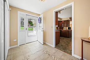 15 Wilton Rd, Plymouth, CT 06782 - Photo 3