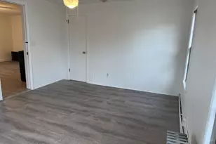 69 Smith St, New Britain, CT 06053 - Photo 11