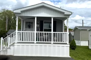 Maple Ln, Danbury, CT 06810 - Photo 3