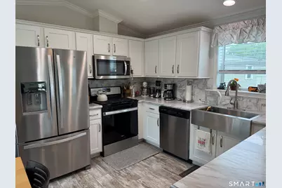 Maple Lane #6, Danbury, CT 06810 - Photo 7