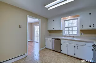 100 New Rd, Tolland, CT 06084 - Photo 13