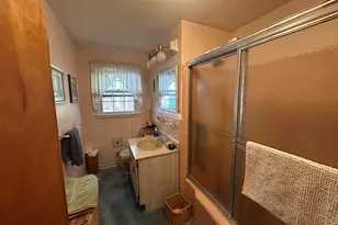 438 Old Country Rd, Orange, CT 06477 - Photo 7