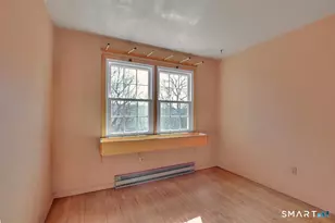 46 Horseshoe Dr, Waterbury, CT 06706 - Photo 23