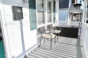 26 Crescent St, New London, CT 06320 - Photo 3