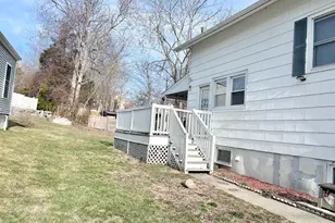 26 Crescent St, New London, CT 06320 - Photo 21