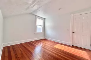 26 Crescent St, New London, CT 06320 - Photo 19