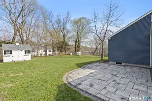 10 Pattagansett Ct, East Lyme, CT 06357 - Photo 5