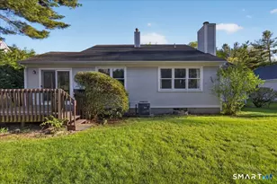 17 Canterbury Rd, Hamden, CT 06514 - Photo 33