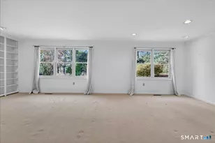 17 Canterbury Rd, Hamden, CT 06514 - Photo 7