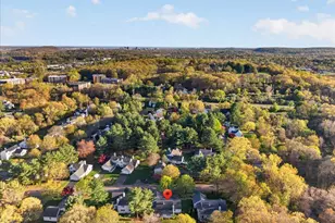 17 Canterbury Rd, Hamden, CT 06514 - Photo 39