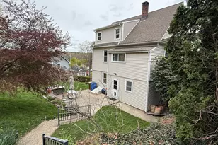 65 Park St, Shelton, CT 06484 - Photo 7