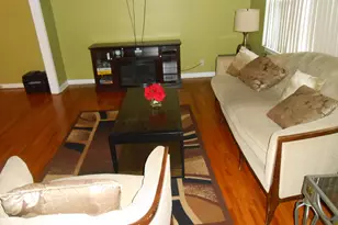 131 Infield St, Bridgeport, CT 06606 - Photo 5