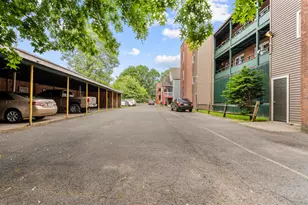 36-38 School St, Hartford, CT 06106 - Photo 9