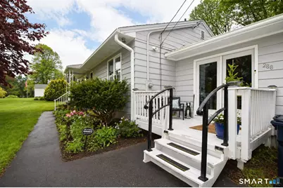 288 Woodstock Avenue, Putnam, CT 06260 - Photo 3